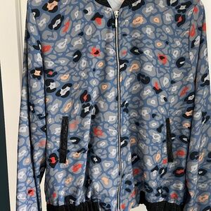 Womens’s Isle Jacket by Melis Kozan